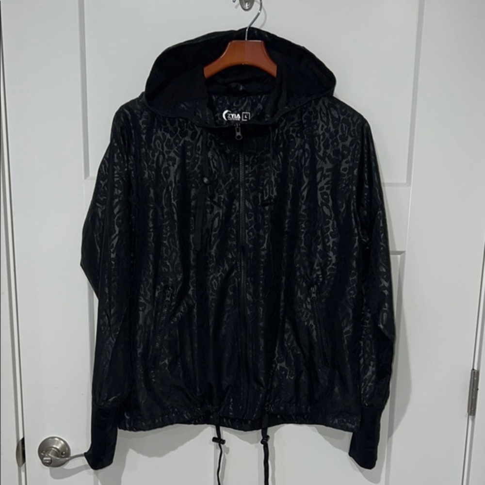 Zyia Leopard Print Windbreaker Jacket Sz L